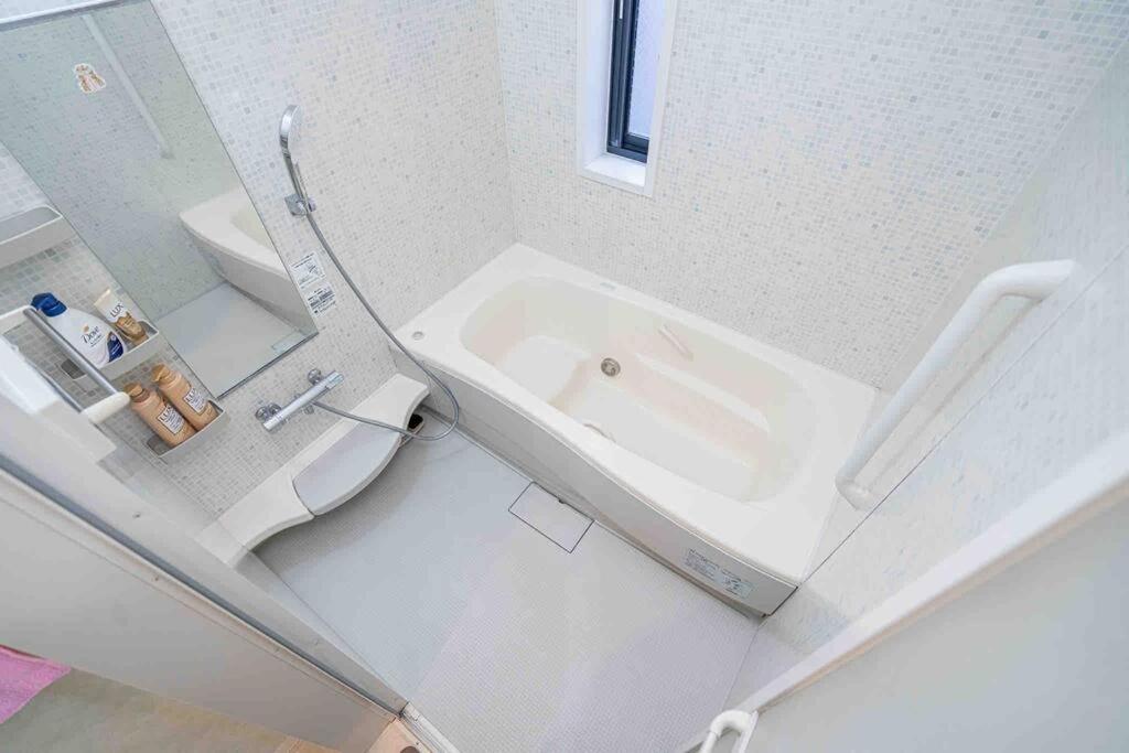 Apartment Sky Tree 京成曳舟駅から徒歩4分,スーパーの隣,駐車場付き戸建,非常に便利な場所 *
